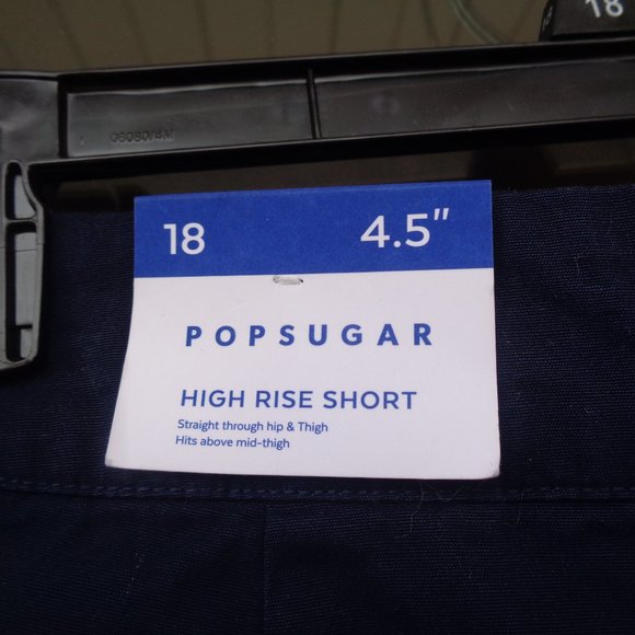 Deleting NWT High rise cuffed short size 18 - Picture 9 of 14